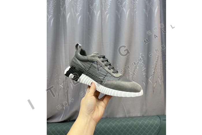 �����޽�  ���� ����Ŀ��  YF6246-2 ��