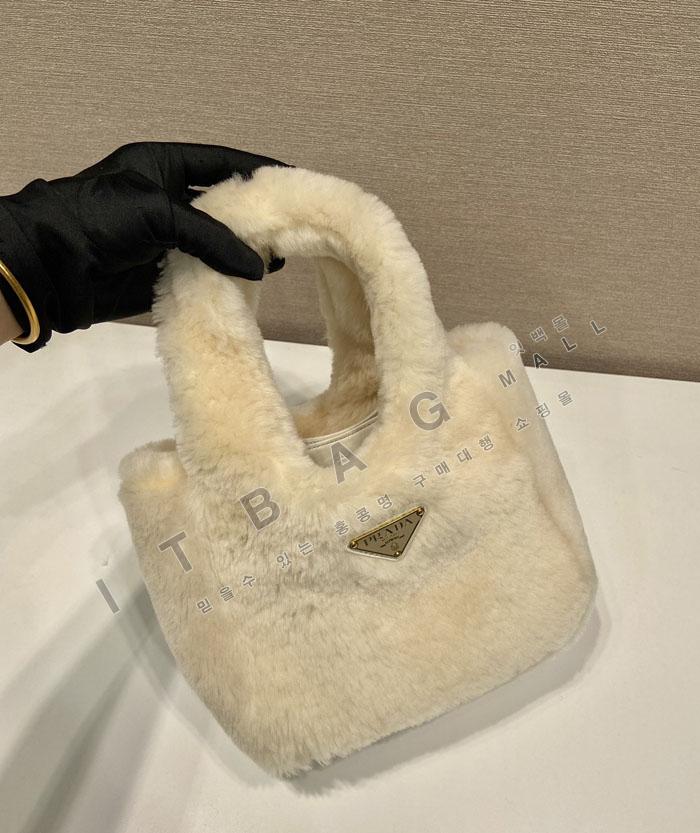����� �� ���ڷ� ���̳� �̴�  �ڵ�� 1BA349-7