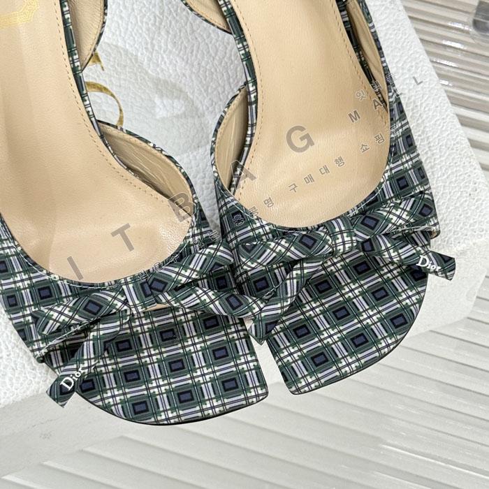 ��� ���� �� ������ ����  YONG9051-2   26/�Ż�  10CM