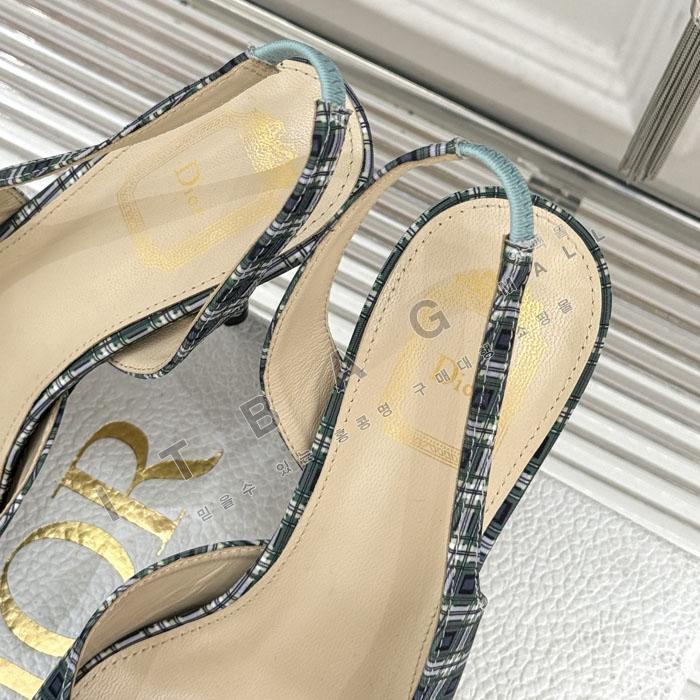 ��� ���� �� ������ ����  YONG9051-2   26/�Ż�  10CM