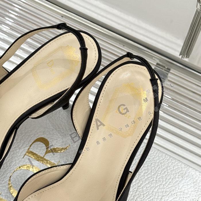 ��� ���� �� ������ ����  YONG9051-4   26/�Ż�  10CM