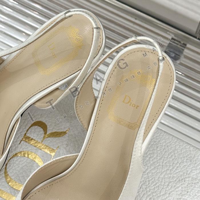 ��� ���� �� ������ ����  YONG9051-6   26/�Ż�  10CM