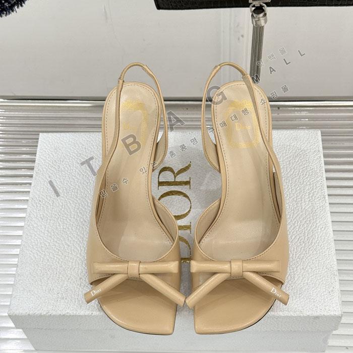 ��� ���� �� ������ ����  YONG9051-7   26/�Ż�  10CM