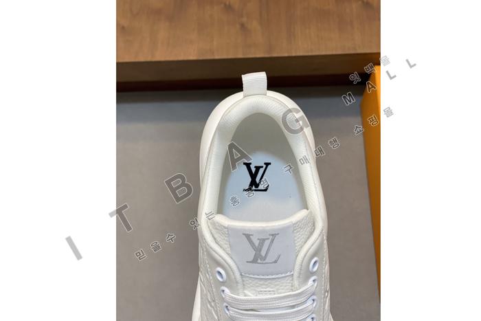 ���̺��� ���� ����Ŀ�� YF6805-1 ��