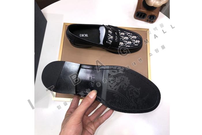 ���   ���� ����  MYB6652