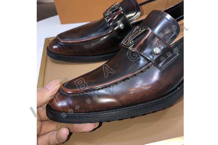 ���̺���  ���� ����  MYB6648