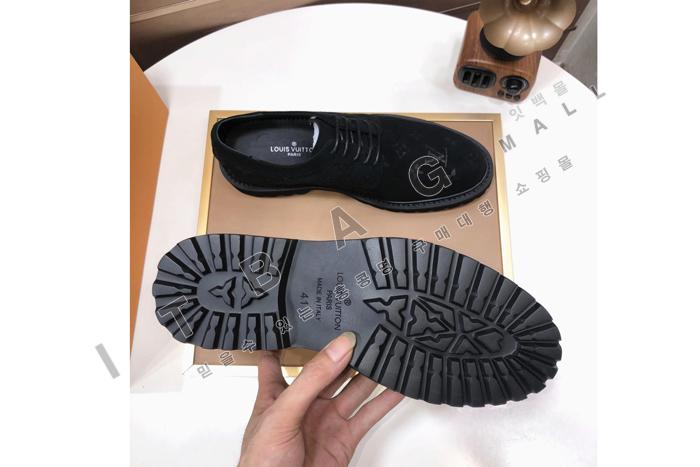 ���̺���  ���� ����  MYB6649