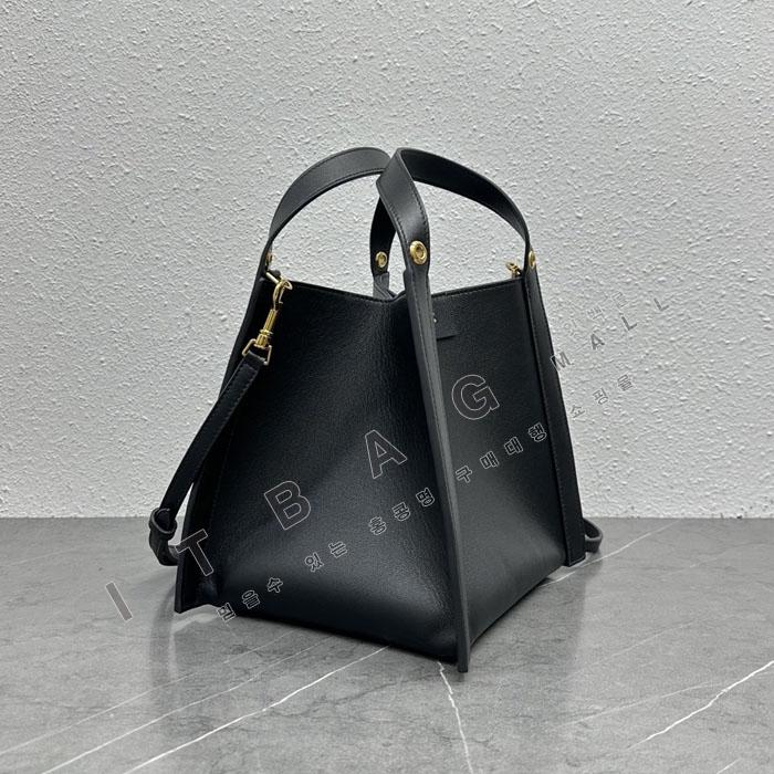 ������ ���� ť�� ��  124182-1   25/�Ż�    ����ǰX