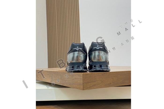 ���̺��� ���� ����Ŀ��  YF0371-1 ��