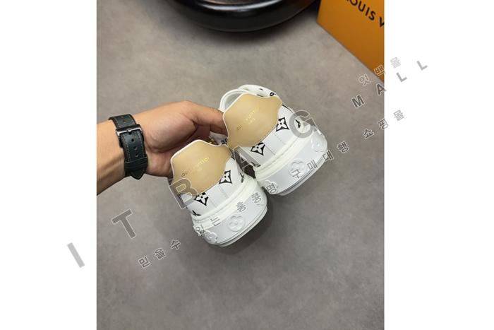 ���̺��� ���� ����Ŀ��  YF0374-1 ��