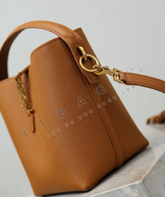 �Ի��ζ� LE 37 ���� ��Ŷ�� 749036-16  ĳ����
