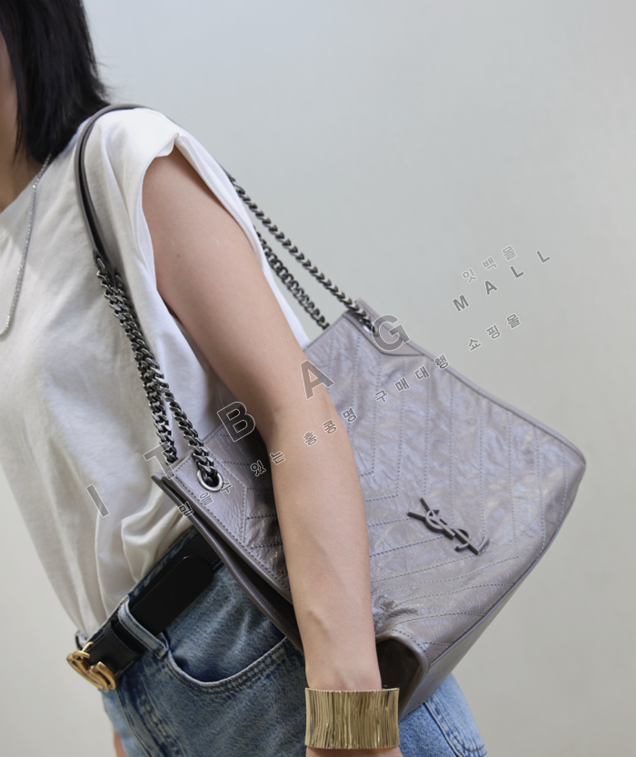 �Ի��ζ�  ��Ű �̵�� ���ι� 577999-7  �׷���