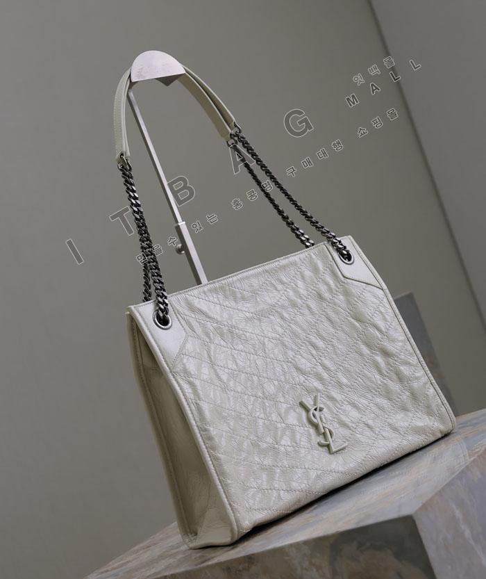 �Ի��ζ�  ��Ű �̵�� ���ι� 577999-8  ���̺���