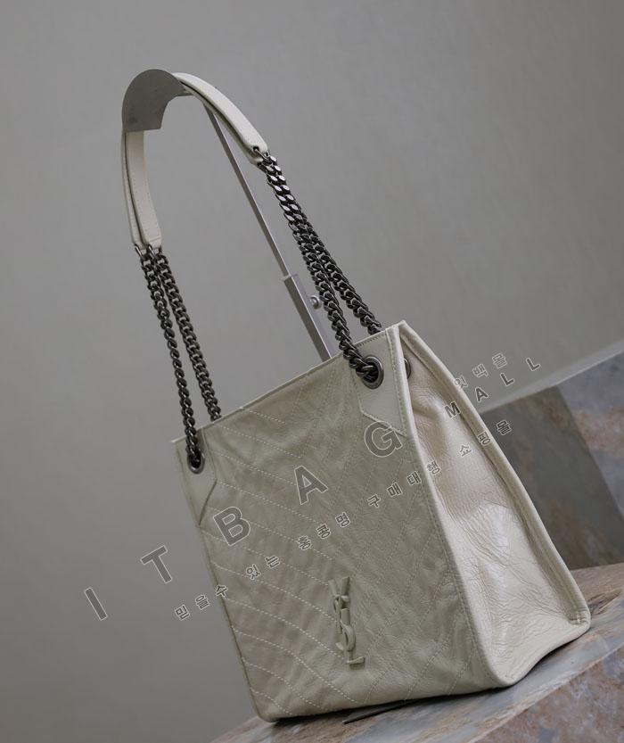 �Ի��ζ�  ��Ű �̵�� ���ι� 577999-8  ���̺���