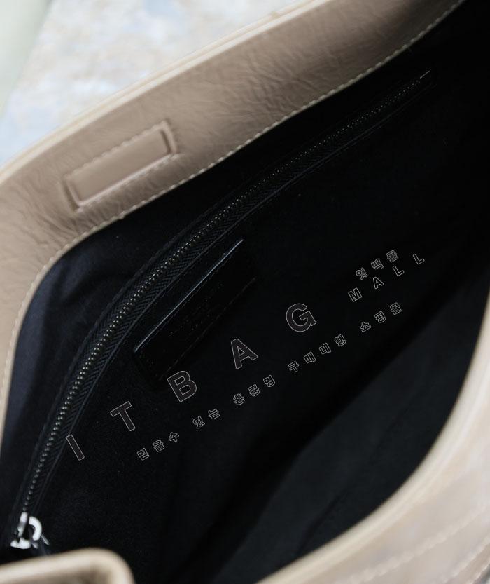 �Ի��ζ�  ��Ű �̵�� ���ι� 577999-9  ������