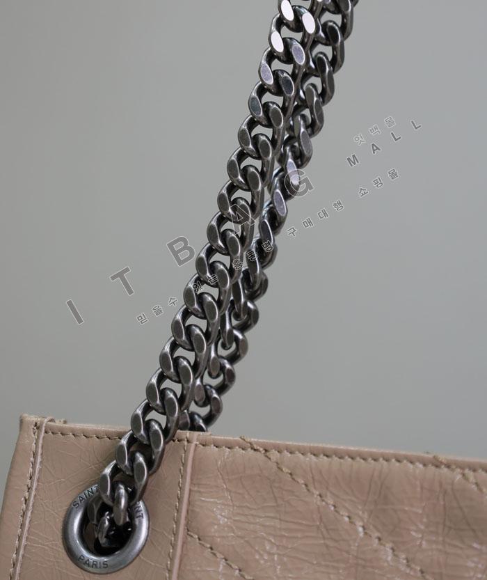 �Ի��ζ�  ��Ű �̵�� ���ι� 577999-9  ������