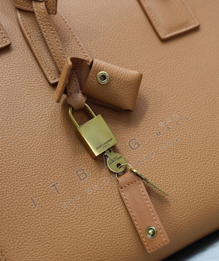 �Ի��ζ� �̵��  �� �� �긣  378299-1  ĳ����