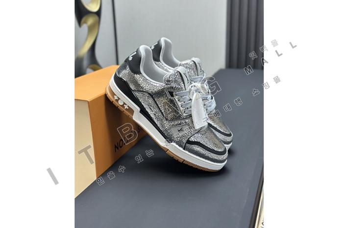 ���̺��� ����  Ʈ���̳� ����Ŀ�� SP6405