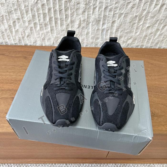 �߷��þư�  �յ��� ��Ʈ�� ����Ŀ�� YONG9081   26/���   ��������