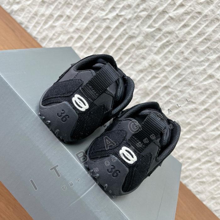 �߷��þư�  �յ��� ��Ʈ�� ����Ŀ�� YONG9081   26/���   ��������