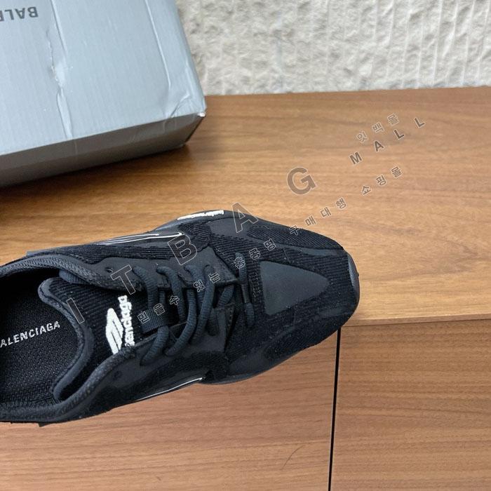 �߷��þư�  �յ��� ��Ʈ�� ����Ŀ�� YONG9081   26/���   ��������