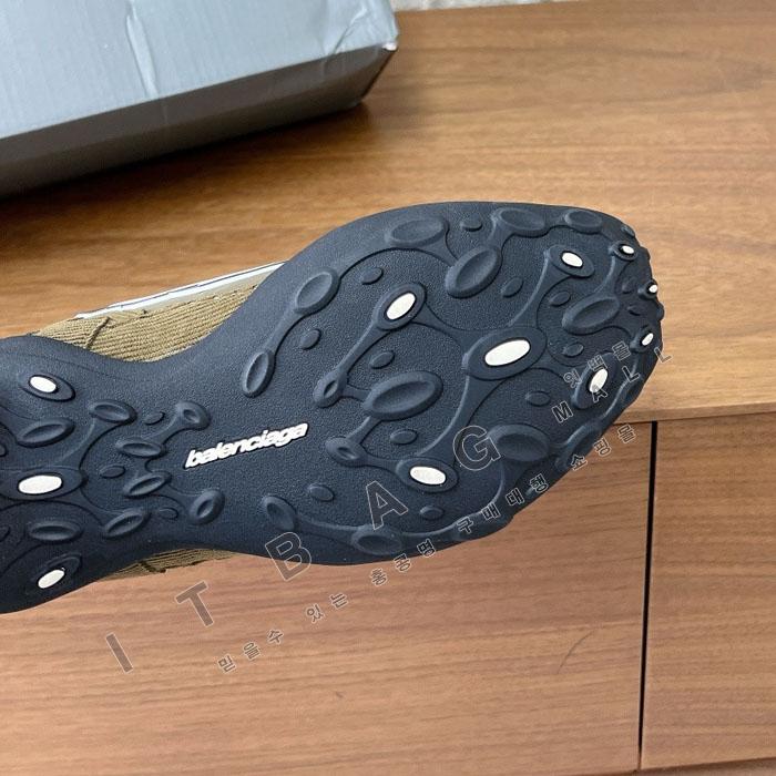 �߷��þư�  �յ��� ��Ʈ�� ����Ŀ�� YONG9081-1   26/���   ��������