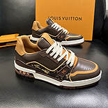 ���̺��� ���� Ʈ���̳� ����Ŀ�� YF9403 ��