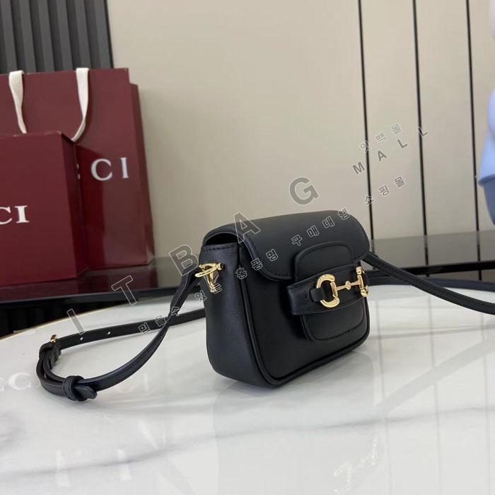 ���� Ȧ���� �̴� ũ�ν���  851620   25/�Ż�