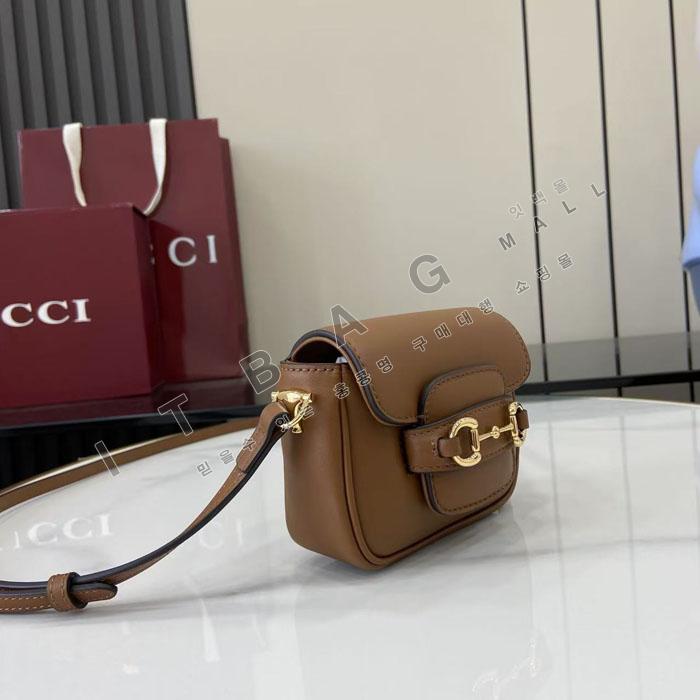 ���� Ȧ���� �̴� ũ�ν���  851620-1   25/�Ż�