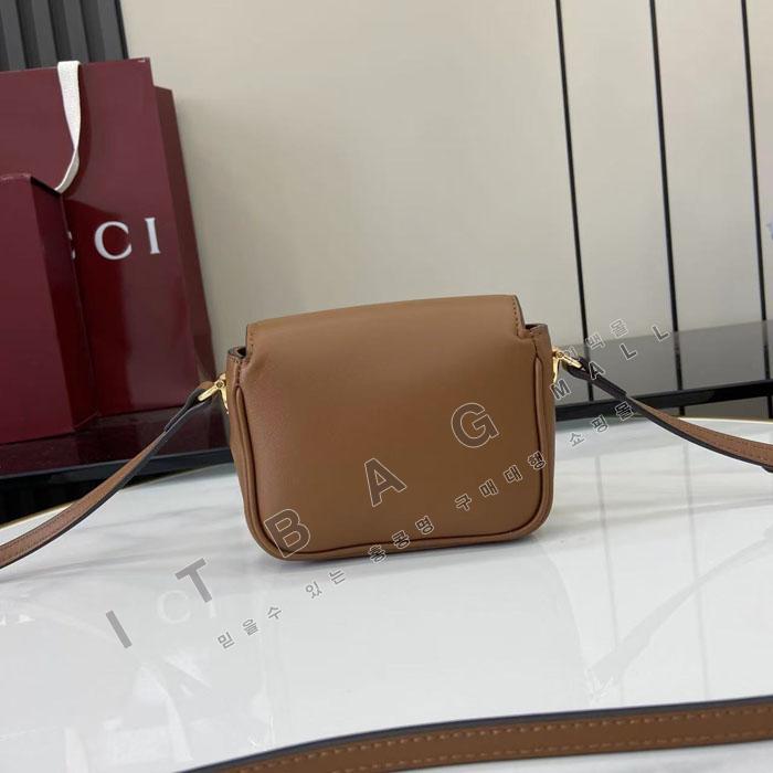 ���� Ȧ���� �̴� ũ�ν���  851620-1   25/�Ż�