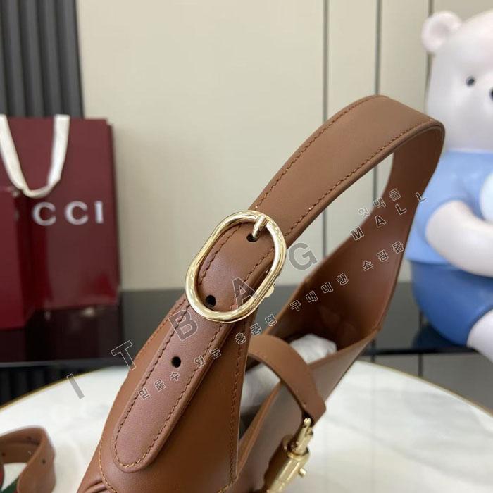 ���� ��Ű 1961  ���� ����� 810232-8     25/�Ż�