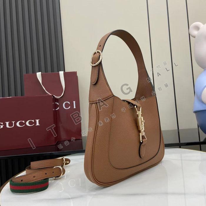 ���� ��Ű 1961  ���� ����� 810232-5     25/�Ż�