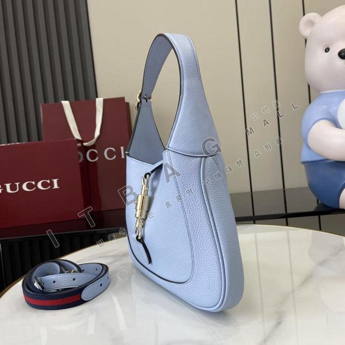 ���� ��Ű 1961  ���� ����� 810232-6     25/�Ż�