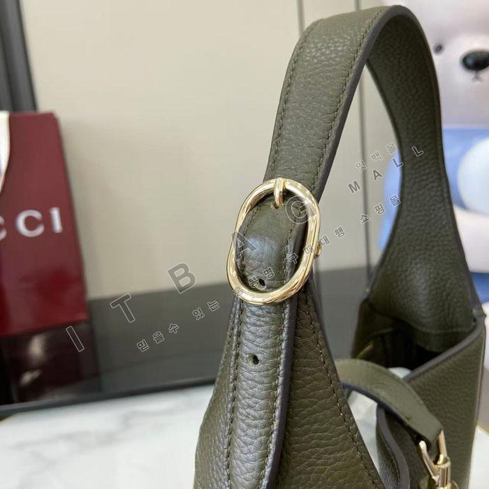 ���� ��Ű 1961  ���� ����� 810232-7     25/�Ż�