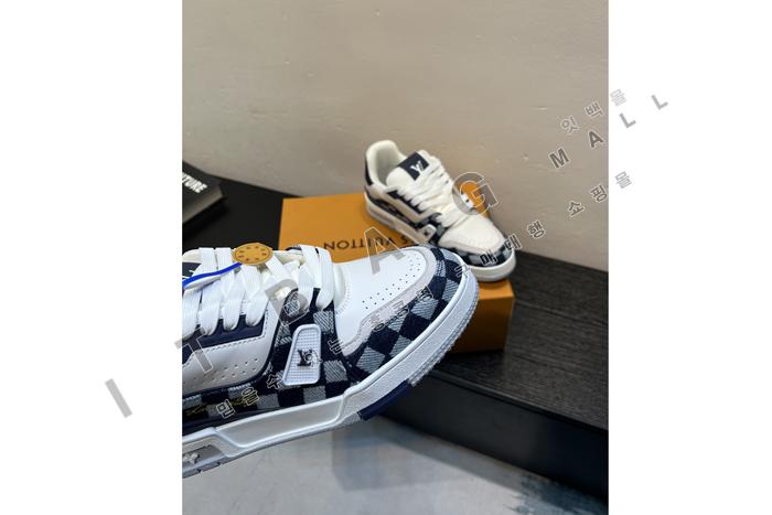 ���̺���  ���� Ʈ���̳� ����Ŀ��  YF4066 ��