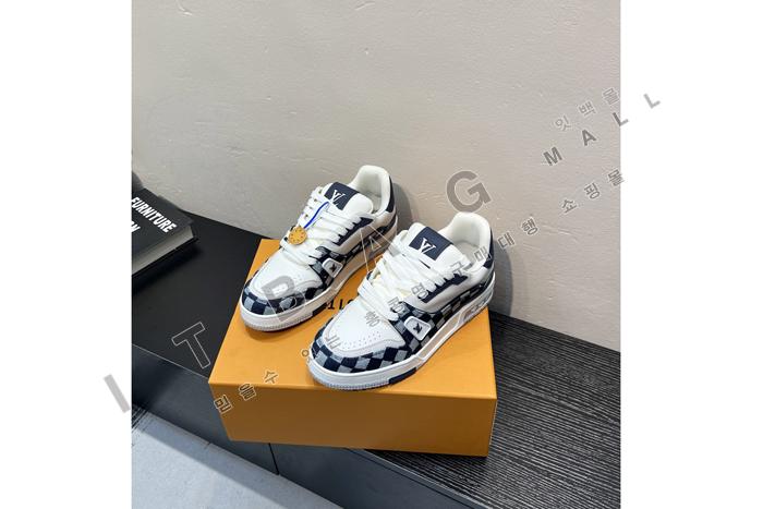 ���̺���  ���� Ʈ���̳� ����Ŀ��  YF4066 ��