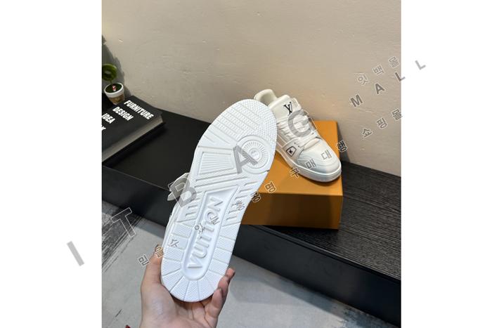 ���̺��� ���� Ʈ���̳� ����Ŀ��  YF4069 ��