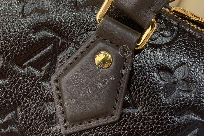 ���̺��� ���ǵ� Ʈ��ũ 25   M26392   25/�Ż�