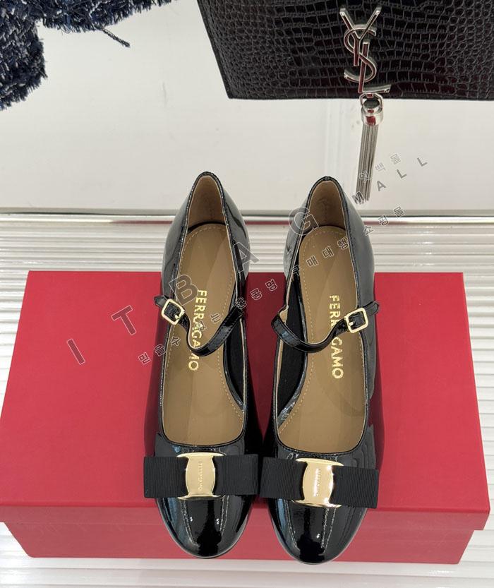 �䷹����   �ٶ� ���� �޸�����  YONG9111   26/�Ż�   3CM