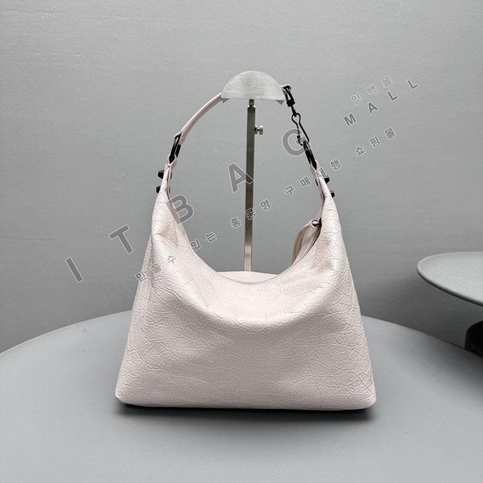 �߷��þư�  �� ��Ƽ ����  ȣ����  GA2104-1   25/�Ż� ����ǰX  