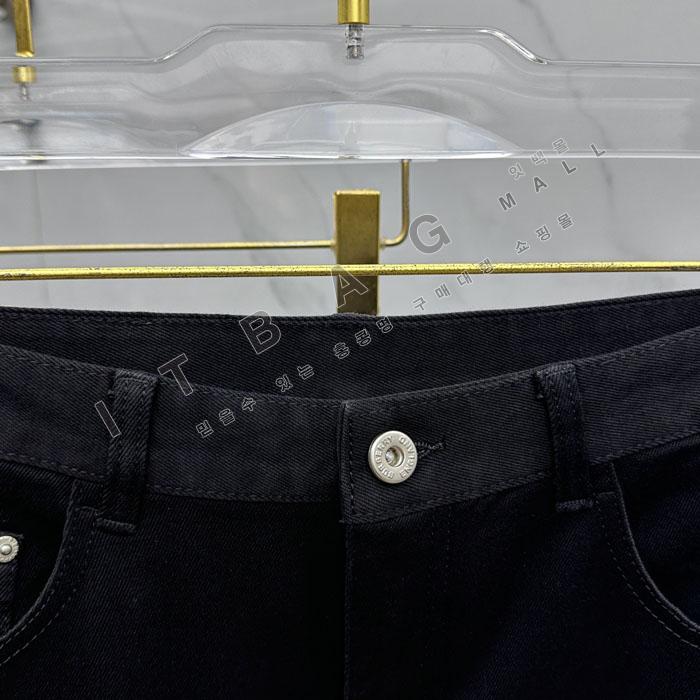 ������  ���� ����   SS7743   25/�Ż�  