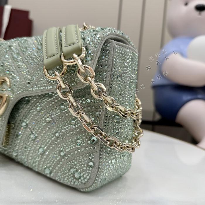���� ũ����Ż  GG ����Ʈ �̵�� ����� 837267-9   25/�Ż�