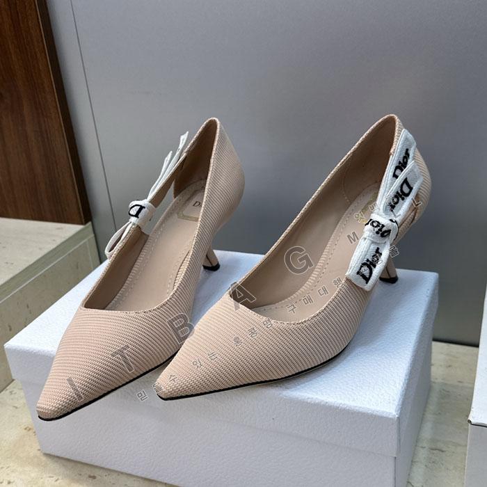 ��� �ڵ�� �÷�/������  YIBU3179   26/�Ż�  3��������  