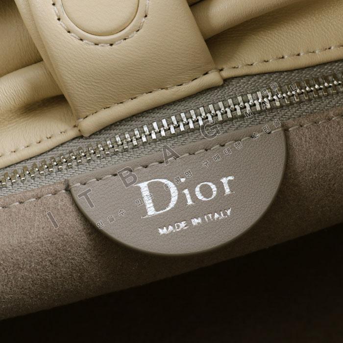 ��� �̵��  �����  DR0714-4   26/�Ż�  