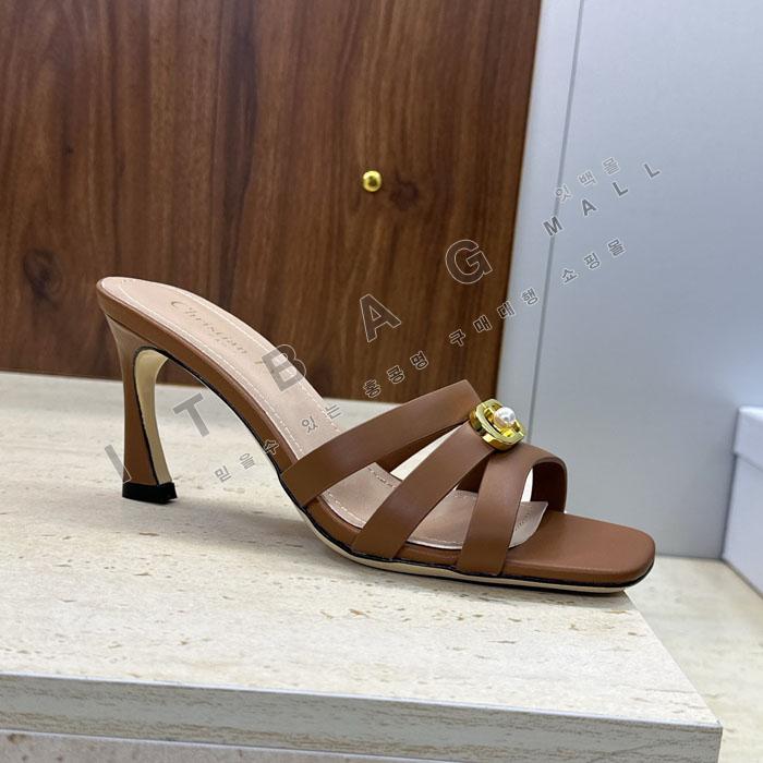��� �� Ŭ�� ����  YIBU3177   26/�Ż�  8CM