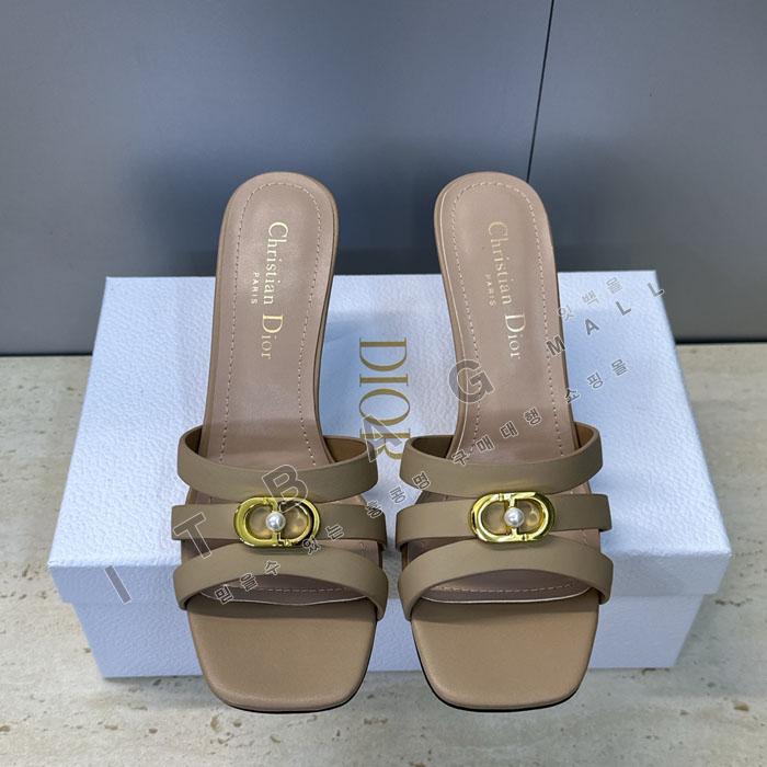 ��� �� Ŭ�� ����  YIBU3177-1   26/�Ż�  8CM