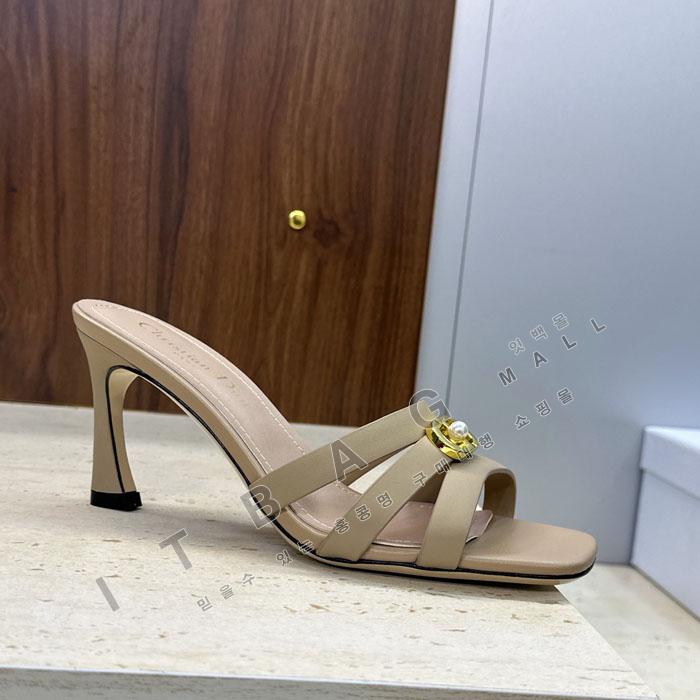��� �� Ŭ�� ����  YIBU3177-1   26/�Ż�  8CM