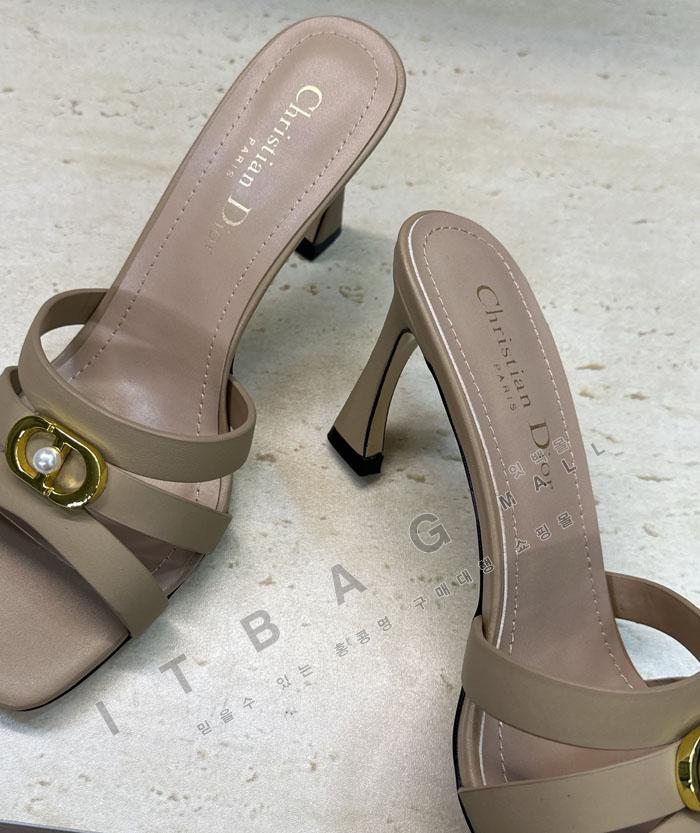 ��� �� Ŭ�� ����  YIBU3177-1   26/�Ż�  8CM