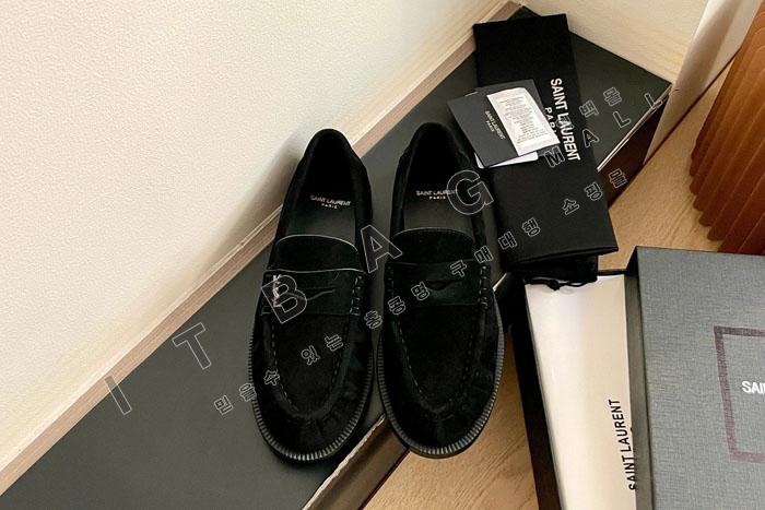 �Ի��ζ� �����̵�  �� ����   YIBU3180-2   26/�Ż�   ��������  3�÷�