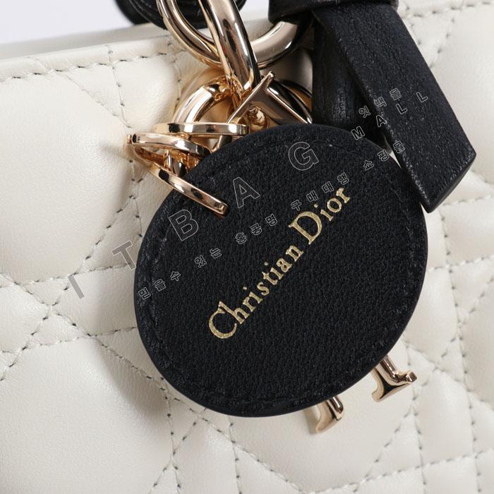 ��� �̴� ���̵� �� ���� ��  DR8015  26/�Ż�